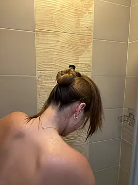 Nikii__ - Show titssss