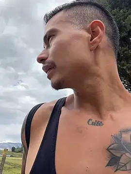 DOMINICKVEGAS77 XXX чат на живо