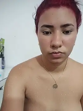 Eliana_cherry - Get naked & Rub clit