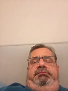 XXX chat uživo modela Axer1960