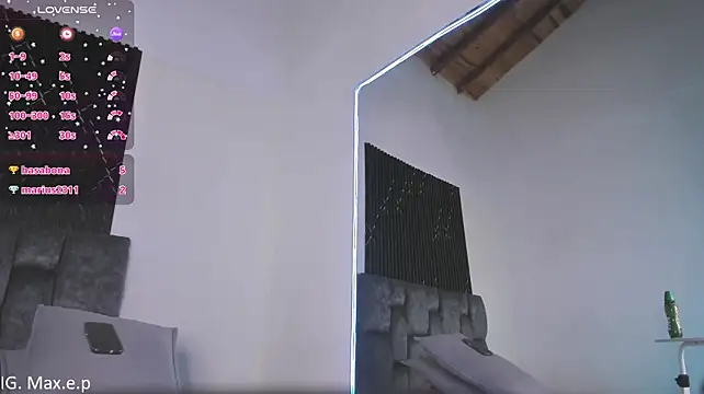XXX chat uživo modela maxpower830