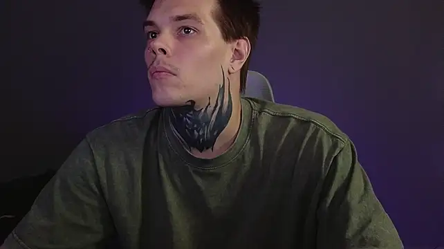DENIS_HERE লাইভ XXX চ্যাট