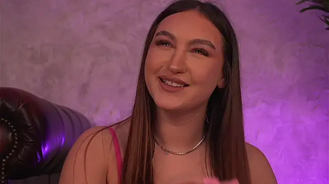 צ'אט XXX בשידור חי של ValentinaMonroee