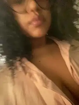 Chat +18 de Kittybrown18 ao vivo