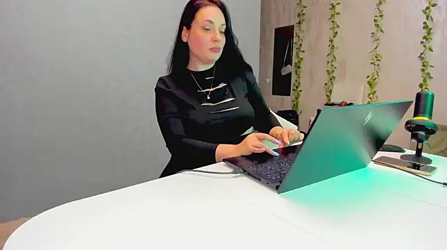 Yesss_Lilith Chat XXX in diretta