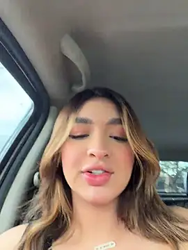 Jenn_fit - IN DOGGY IN THE CARD