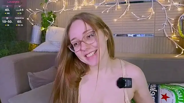 Ada_Mur - stand and show my body 💖