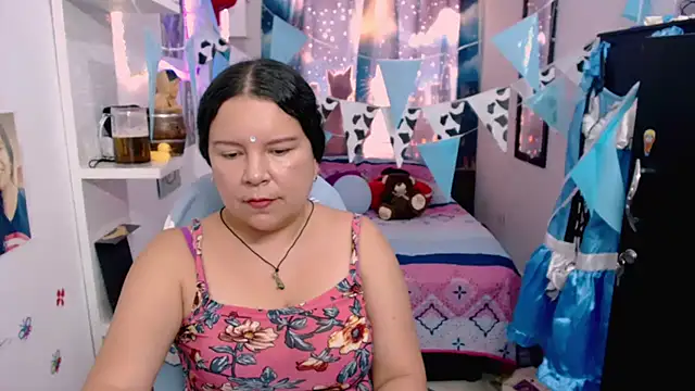 claryssa_ live XXX chat
