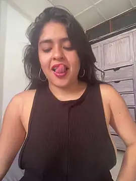 แชท XXX สดของ EmilyNoir1