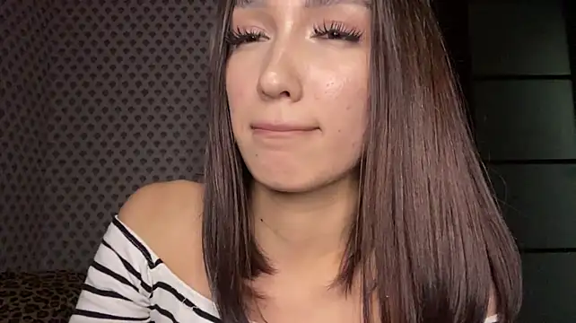 ALittleSurprise - flash tits