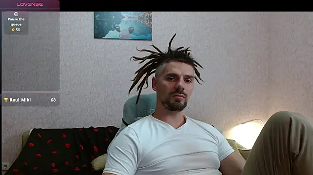 دردشة Aestheticguy101 الجنسية المباشرة