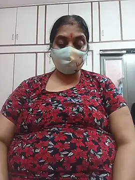 Ragavi-kannada-telugu - Boobs oli massage