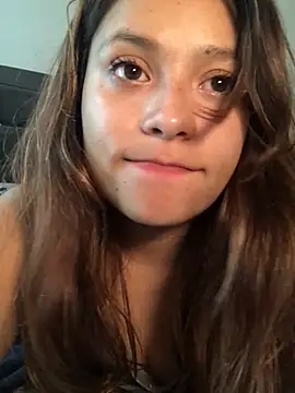 3littles live XXX chat