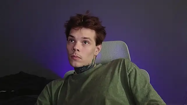DENIS_HERE XXX чат на живо