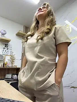 Alicee16