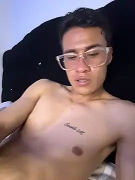 TavoHot_ Live XXX Chat