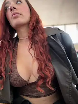 Chat +18 de ariiel_ ao vivo