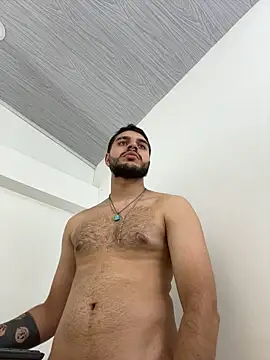 AmadeoWild Chat XXX live