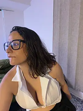 sama_eliz Chat XXX live