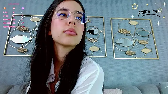 Laraa_jeean - 2 fingers in my ass