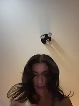 Alyonaqueen_'s Live XXX Chat