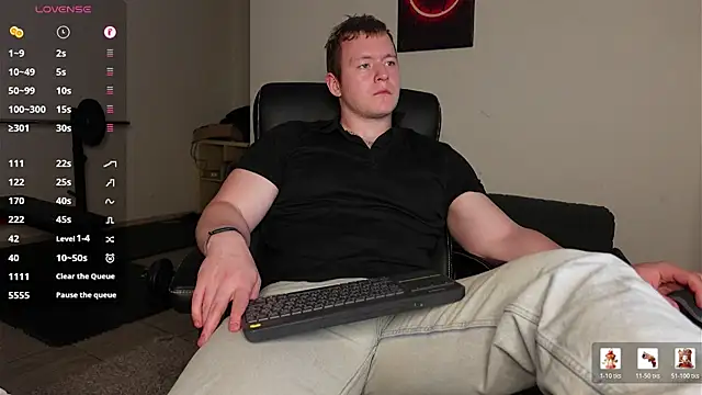 Živý XXX chat Richard_Dullas