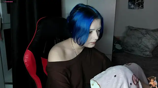 emilia_off0 élő XXX-chatje