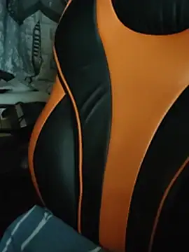 XXX chat uživo modela Aashikalaa