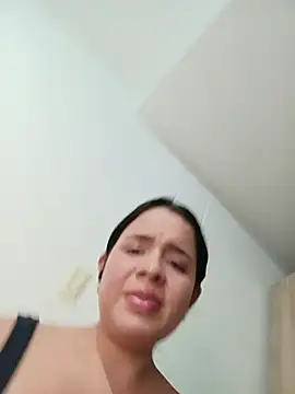 Julieth_hot-69 - Riding the dildo 😈🍆