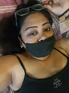 XXX chat uživo modela Bold-Beauti