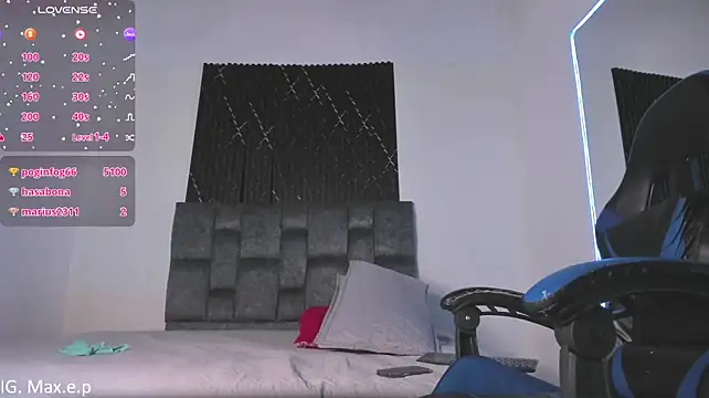 Онлайн чат XXX maxpower830