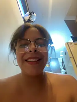 MiaCollinssx Chat XXX live
