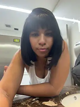 AlaiaStearling_ - I take off my panties in public
