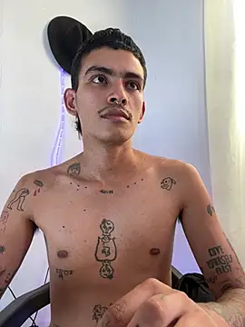 Chat XXX en directo de sorry-mom69