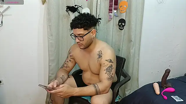 IkerNahum Chat XXX in diretta