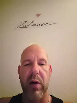 Badbitch_German_Badass - Stellung 69 Sie dabei lecken und fingern