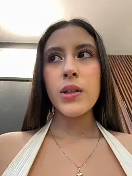 Juanita-Diaz - MASTURBATING IN MALL + CUM 😳😳