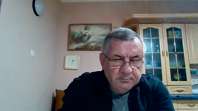 machomale3's Live XXX Chat