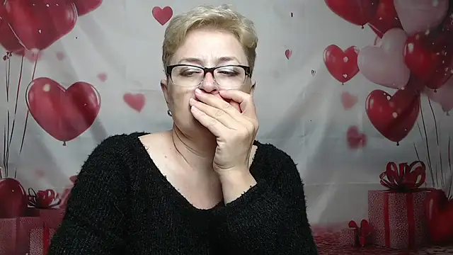 Živý XXX chat EmiliaGree