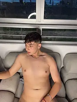 OLIVER_K 现场XXX聊天