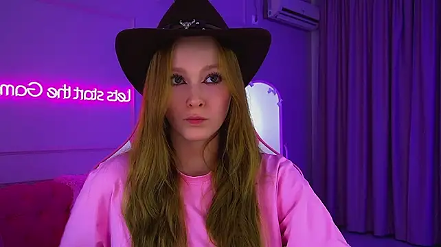AgataFoxley Live XXX-Chat
