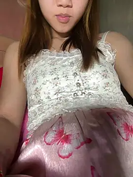 Vi_sexyy 现场XXX聊天