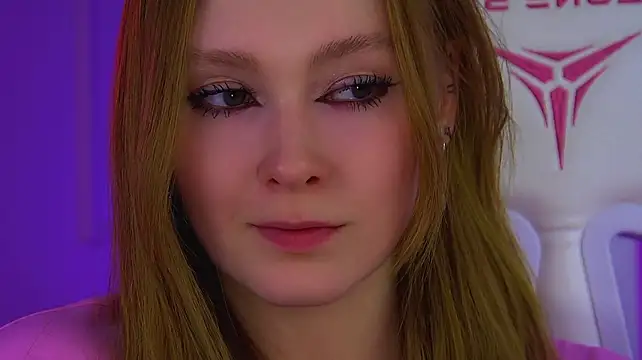 Chat +18 de AgataFoxley ao vivo