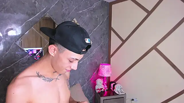Chatroom XXX en direct de ValentinoCortez