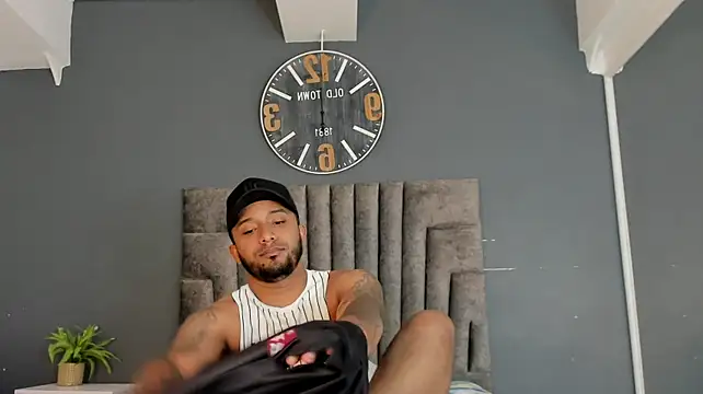 Czat XXX na żywo – Robin_Rief