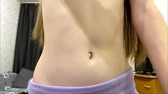 TennisKate - 4 finger bra for you><