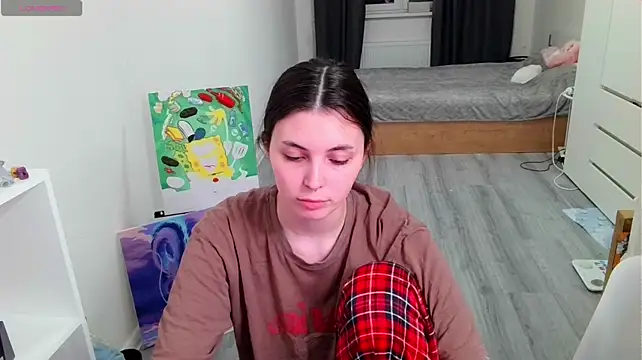 peachyness Adlı Modelin Canlı XXX Sohbeti