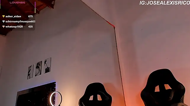 Alexxus_Smith Chat XXX in diretta