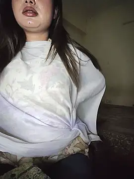 Shreshtha_sasha - Oil on Boobs