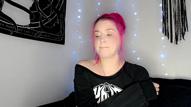 MaryMary_ XXX чат на живо